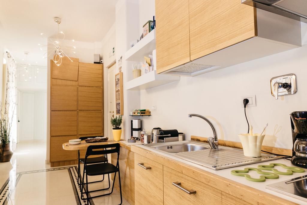 Adriano Augusto Bed & Breakfast Rome Exterior photo