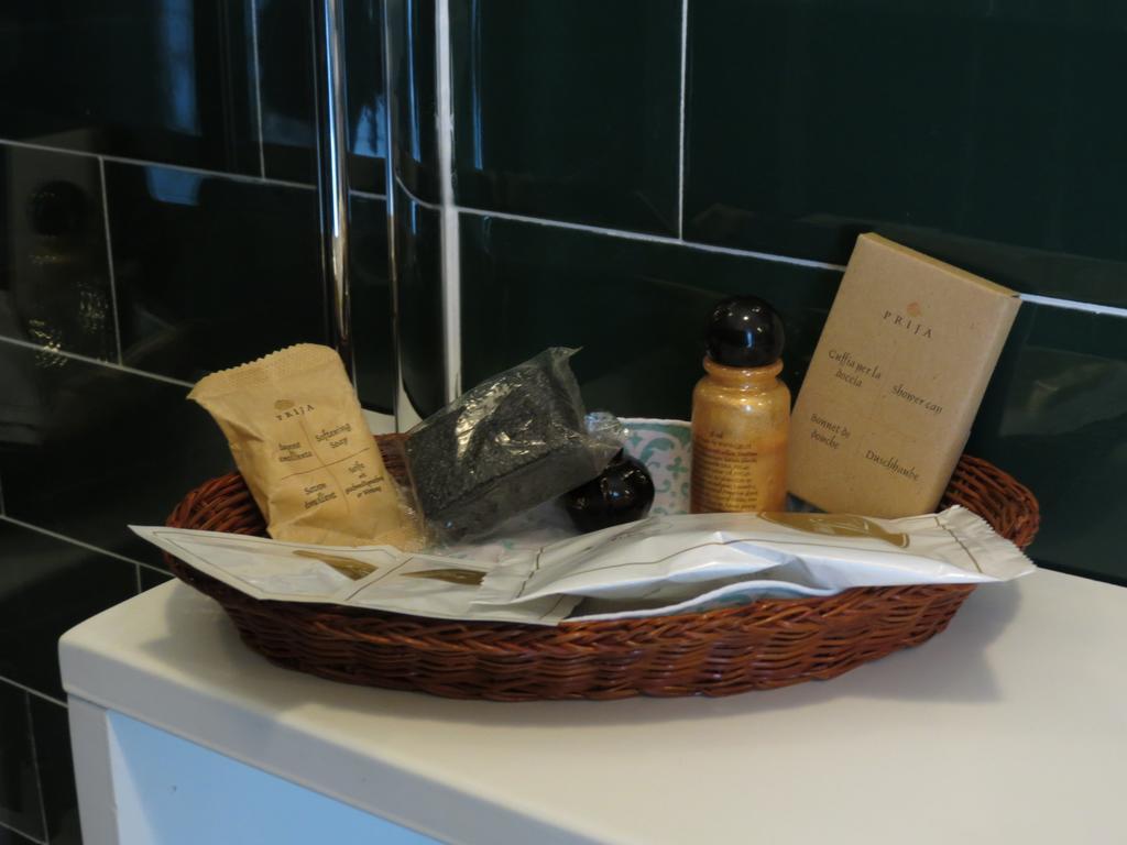 Adriano Augusto Bed & Breakfast Rome Exterior photo